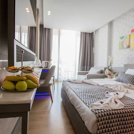 Hotel Laren Family & - Boutique Class 3*