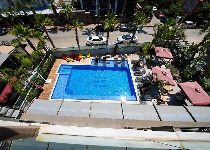 Hotell Laren Family & - Boutique Class 5*